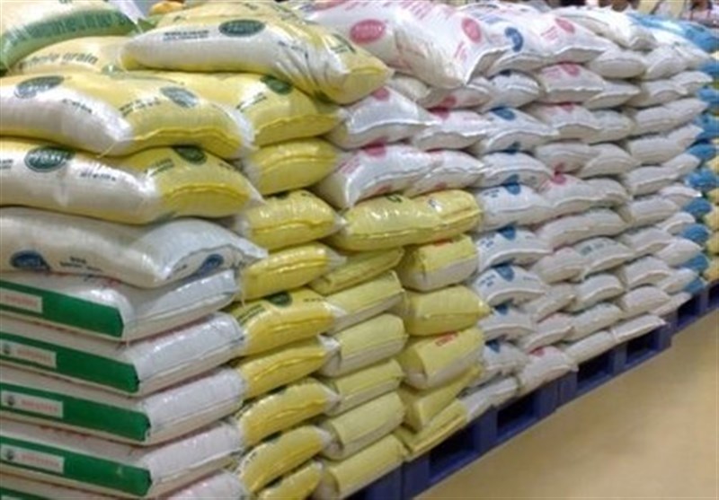 فروش ۴۰هزار تن برنج وارداتی با ارز ۴۲۰۰ به دولت