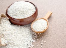 تصمیم گیری برای ممنوعیت یا واردات برنج نهایی می‌شود