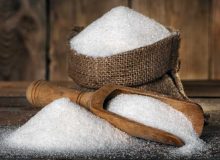 واردات ۱۵۰ هزار تن شکر از ابتدای سال